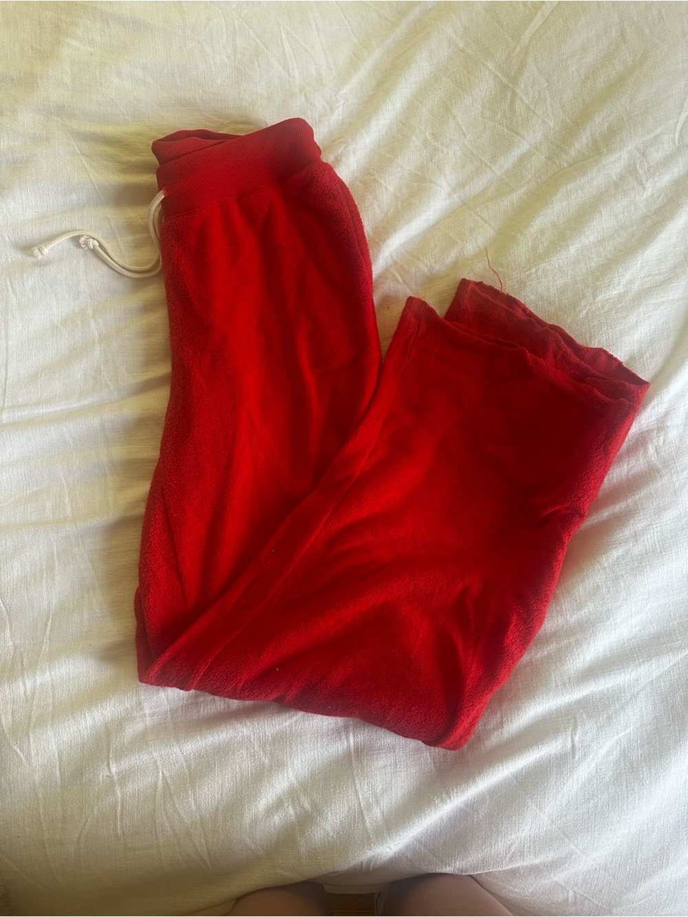 Arie Red Fleece sweat pants